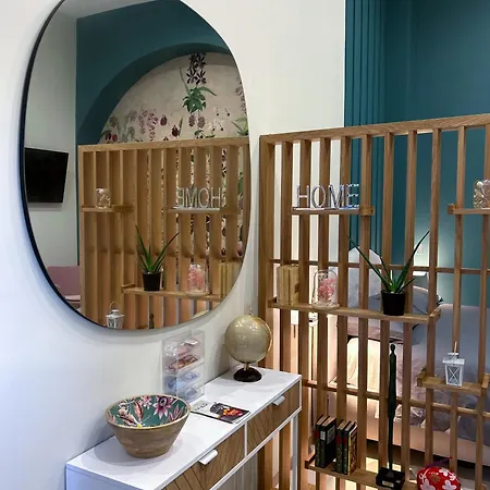 Loft 125 Passi Dal Colosseo 아파트